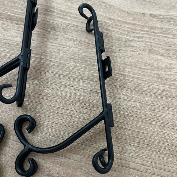 Wrought iron plate stand set of two - Picture 4 of 4